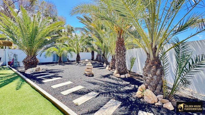 Image No.4-3 Bed Property for sale