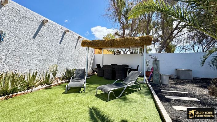 Image No.5-3 Bed Property for sale