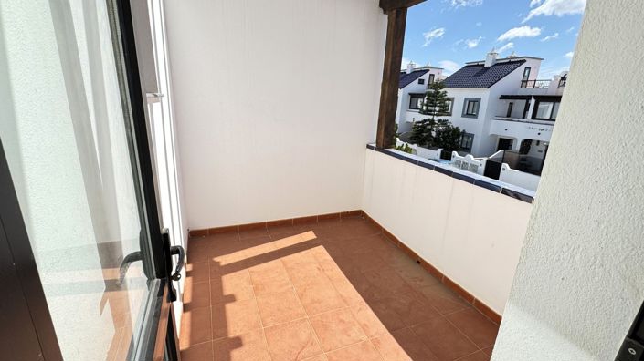 Image No.13-3 Bed Property for sale