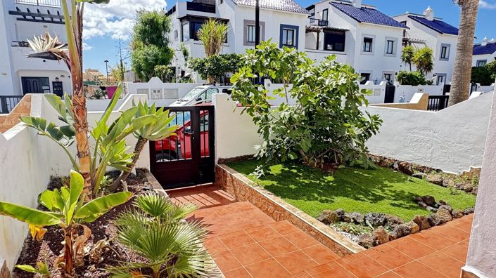 Image No.37-3 Bed Property for sale