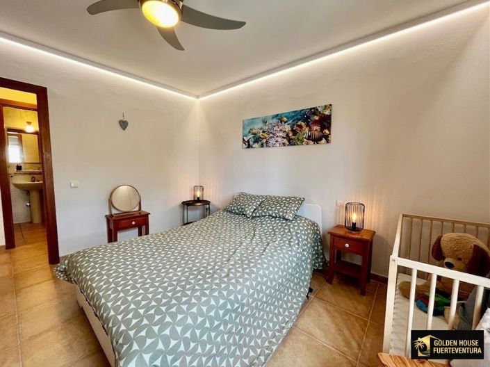 Image No.13-3 Bed Property for sale