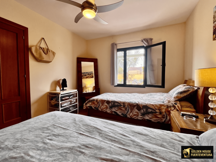 Image No.15-3 Bed Property for sale