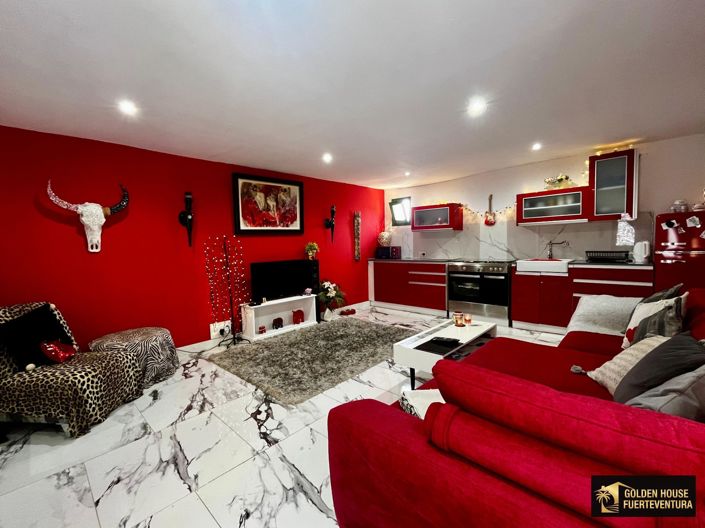 Image No.34-3 Bed Property for sale