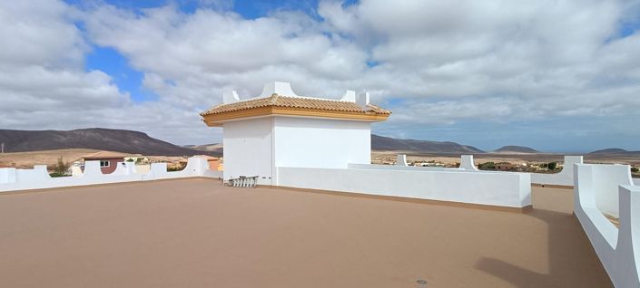 Image No.24-5 Bed Property for sale