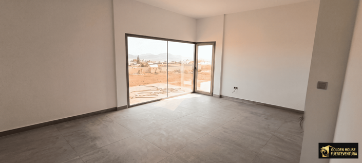 Image No.7-5 Bed Property for sale