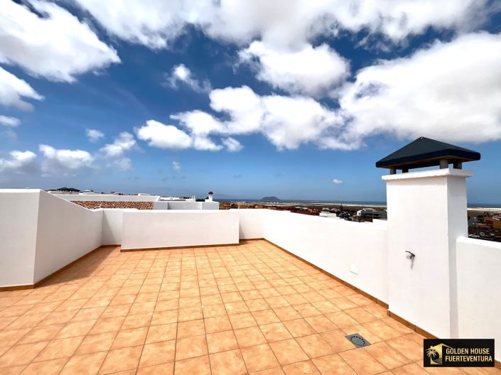 Image No.29-2 Bed Property for sale