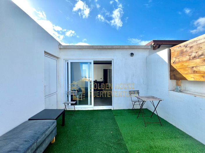 Image No.23-3 Bed Property for sale