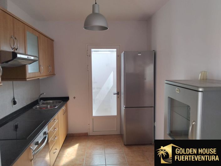 Image No.17-2 Bed Property for sale