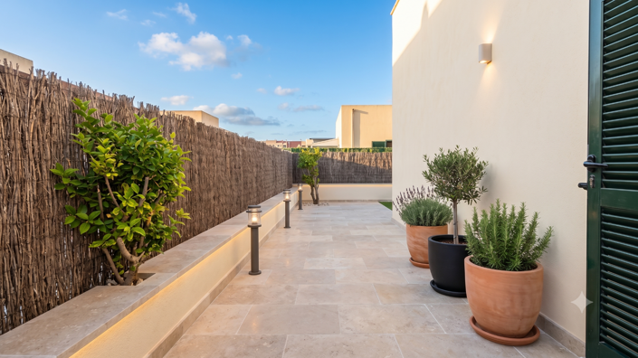 Image No.4-1 Bed Property for sale