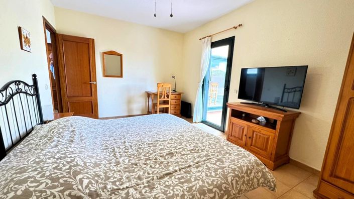 Image No.9-1 Bed Property for sale