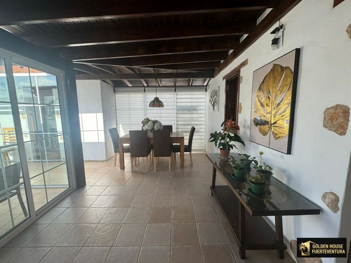 Image No.24-3 Bed Property for sale