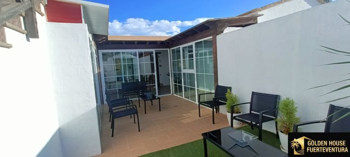 Image No.3-3 Bed Property for sale