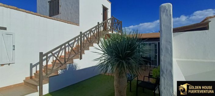 Image No.43-3 Bed Property for sale