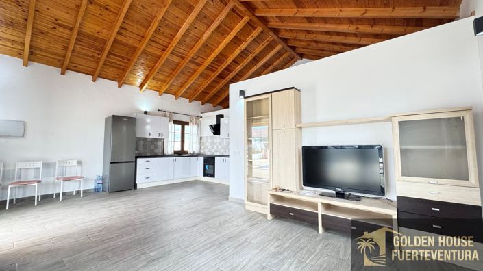 Image No.33-2 Bed Property for sale