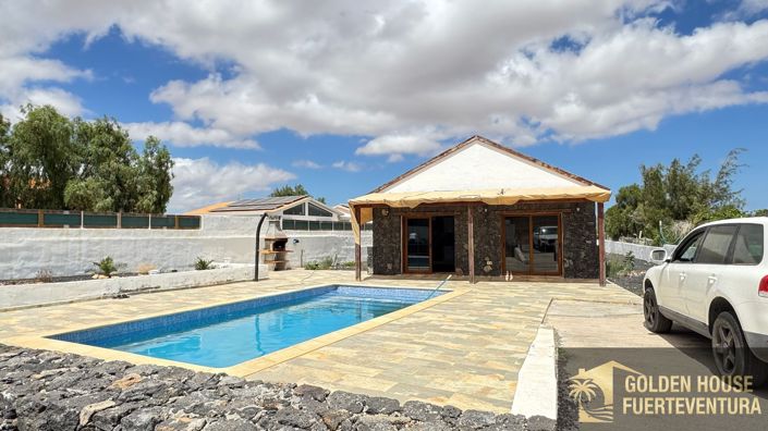 Image No.8-2 Bed Property for sale