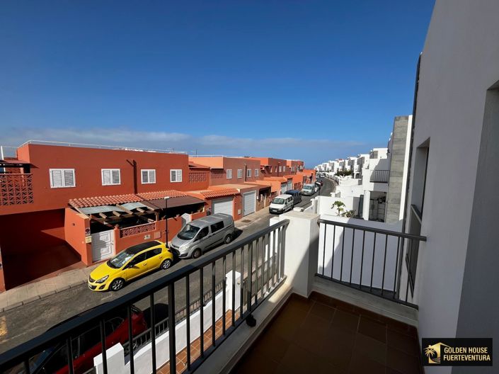 Image No.17-3 Bed Property for sale