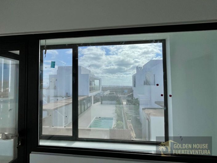 Image No.22-3 Bed Property for sale