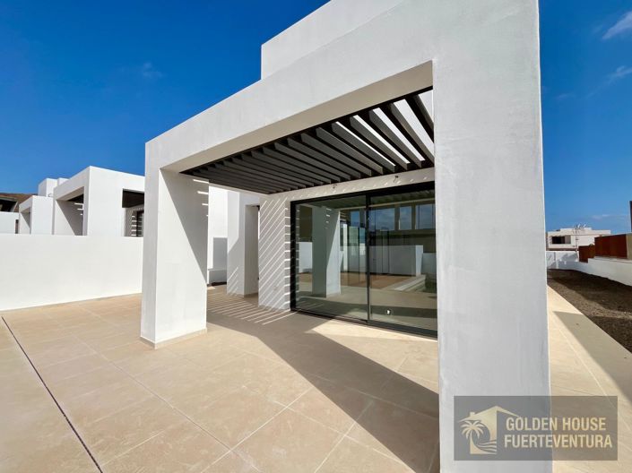 Image No.7-3 Bed Property for sale