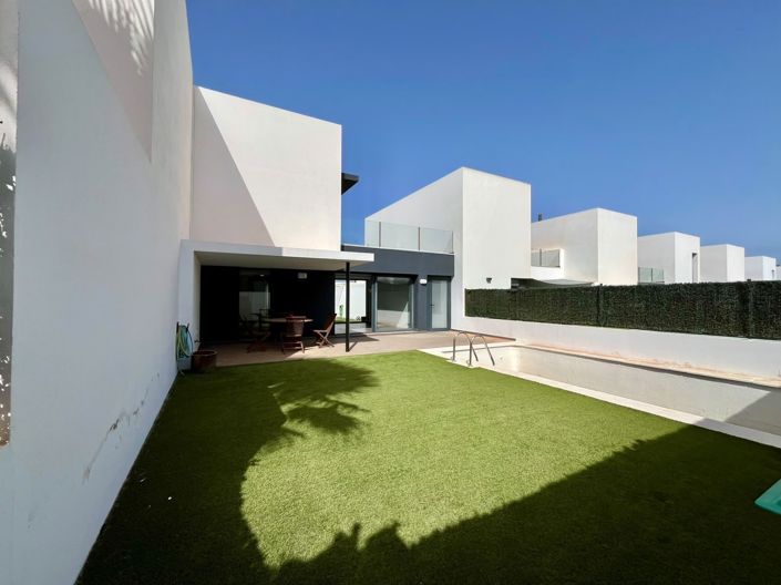 Image No.2-Propriété de 2 chambres à vendre à Villaverde