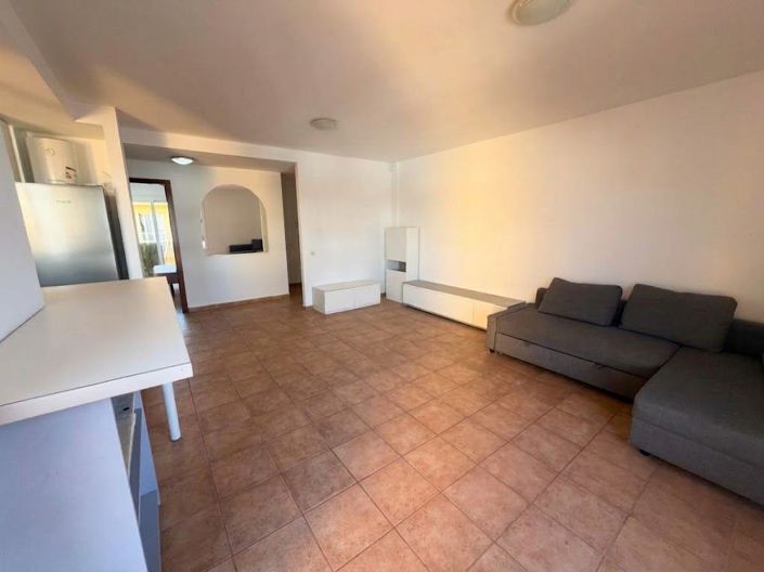 Image No.4-2 Bed Property for sale