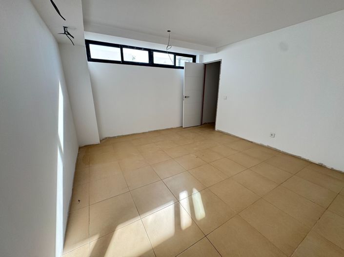 Image No.22-Propriété de 3 chambres à vendre