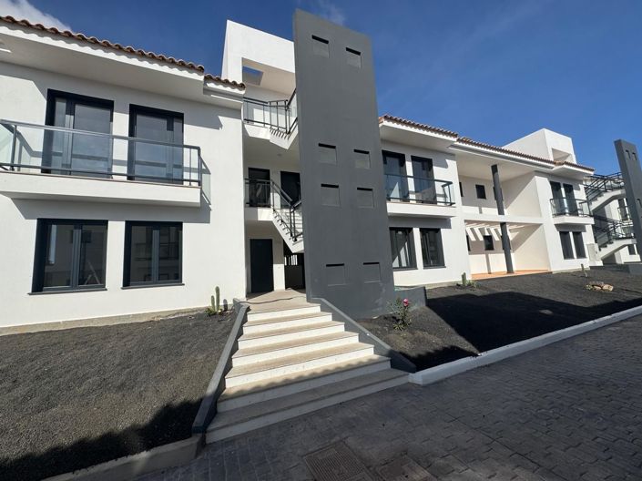 Image No.25-2 Bed Property for sale