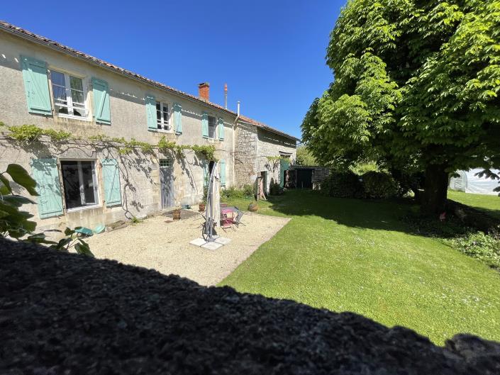 Image No.2-2 Bed House for sale