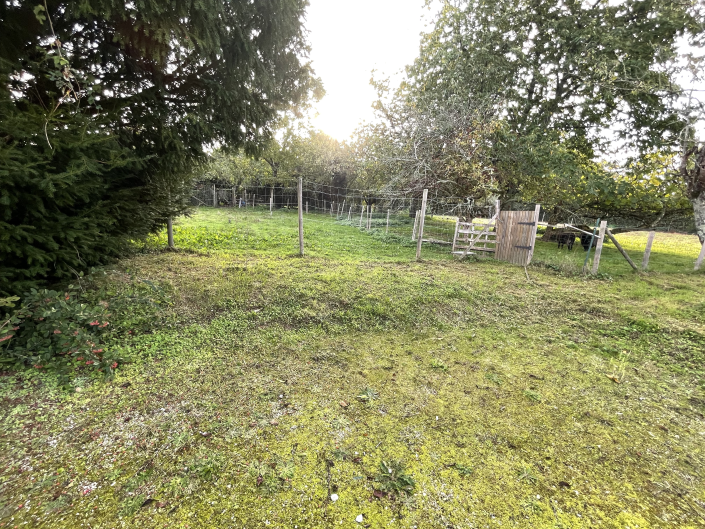 Image No.23-5 Bed House for sale