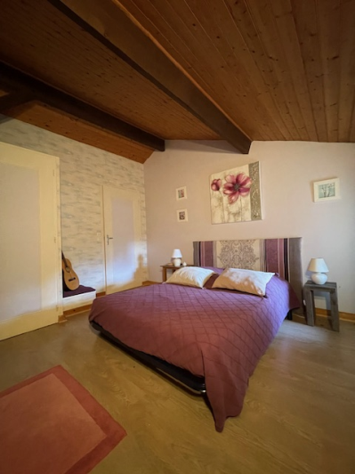 Image No.17-5 Bed House for sale