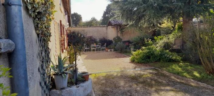 Image No.3-5 Bed House for sale