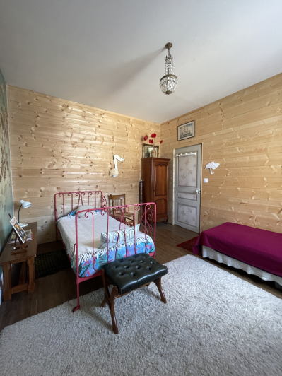 Image No.10-2 Bed House for sale