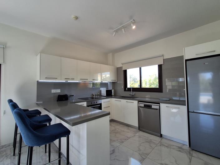 Image No.6-3 Bed Villa / Detached for sale