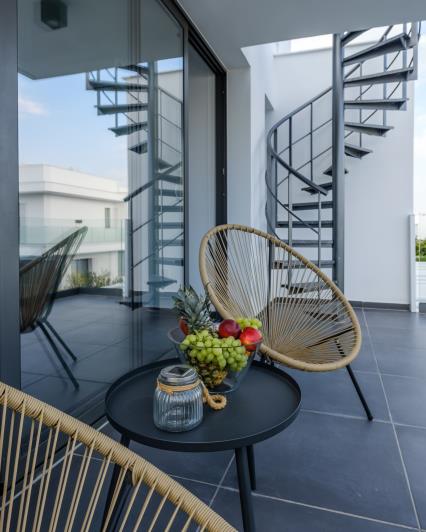 Image No.11-4 Bed House for sale