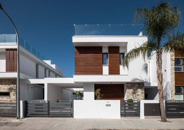 Image No.13-4 Bed House for sale