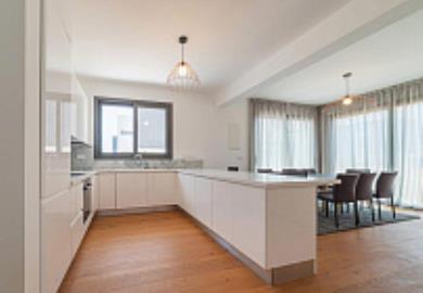 s90kgq9yaxrkqknp5t8vr4oumpc37vb3