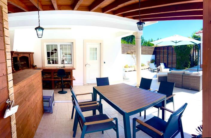 Image No.9-Maison / Villa de 4 chambres à vendre à Nadadouro