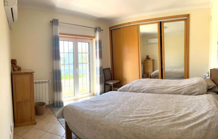 Image No.19-Maison / Villa de 4 chambres à vendre à Nadadouro