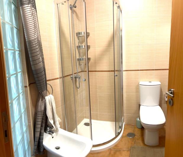 Image No.22-Maison / Villa de 4 chambres à vendre à Nadadouro