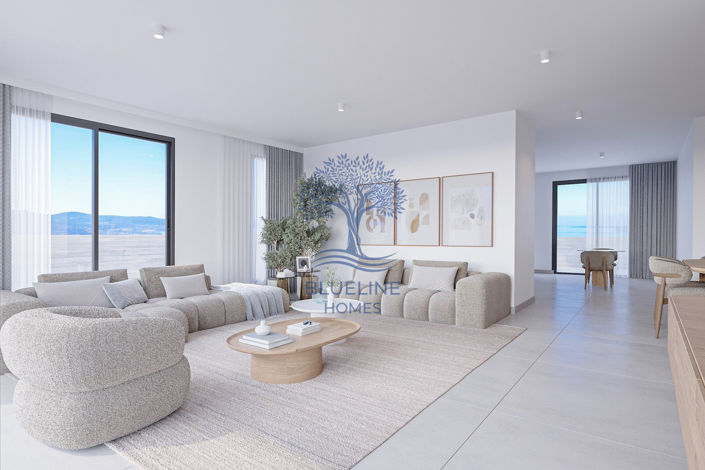 Image No.12-3 Bed Property for sale