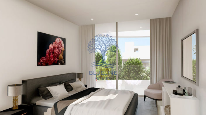 Image No.7-4 Bed Property for sale