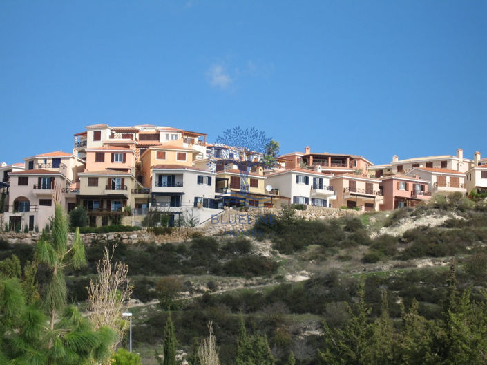 Image No.4-Propriété de 4 chambres à vendre à Tsada