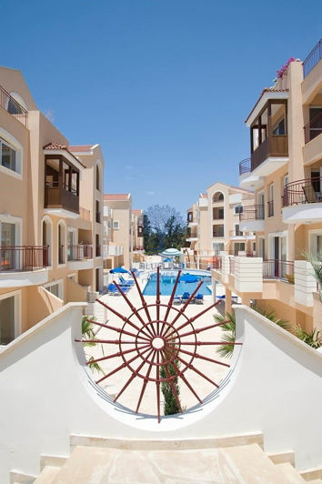 Image No.10-3 Bed Townhouse for sale