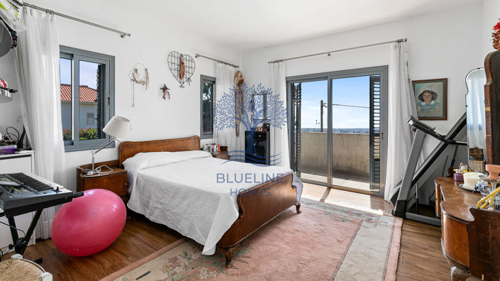 Image No.12-6 Bed Villa for sale