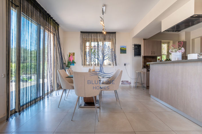 Image No.38-4 Bed Villa for sale