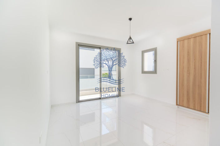 Image No.12-3 Bed Apartment for sale