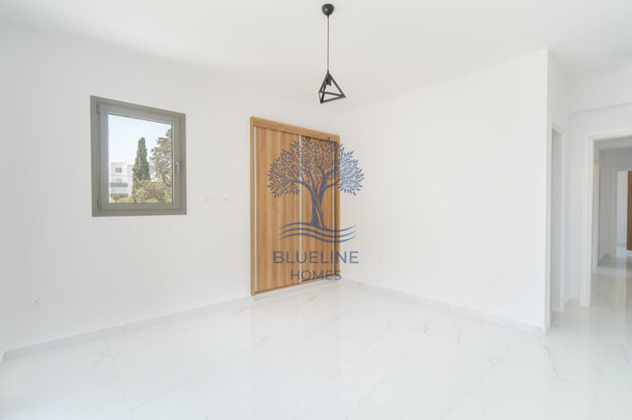 Image No.13-3 Bed Apartment for sale