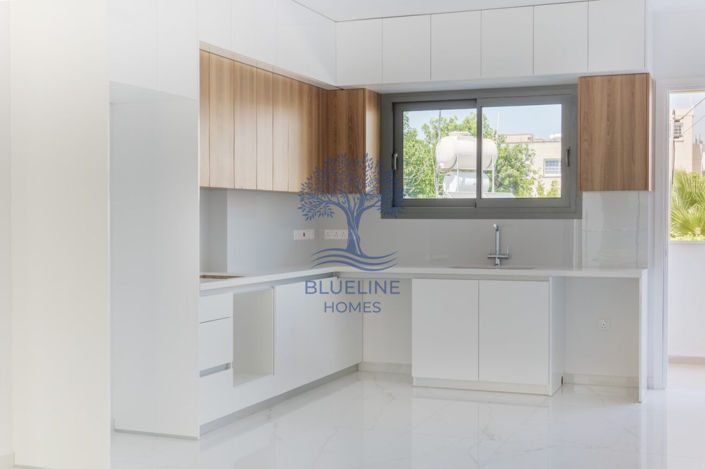 Image No.3-3 Bed Apartment for sale