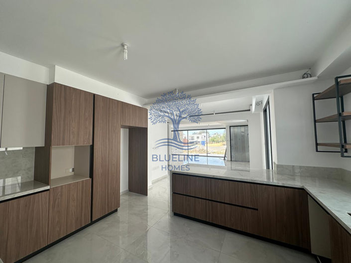 Image No.7-4 Bed Villa for sale