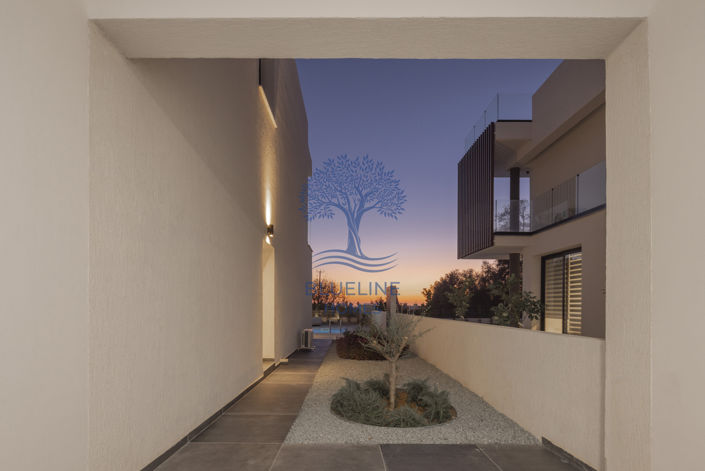 Image No.37-Villa de 4 chambres à vendre à Chlorakas