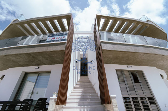 Image No.27-3 Bed Apartment for sale